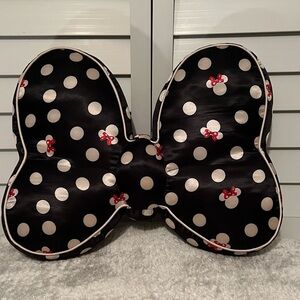 Disney Parks Minnie Mouse Bow Pillow